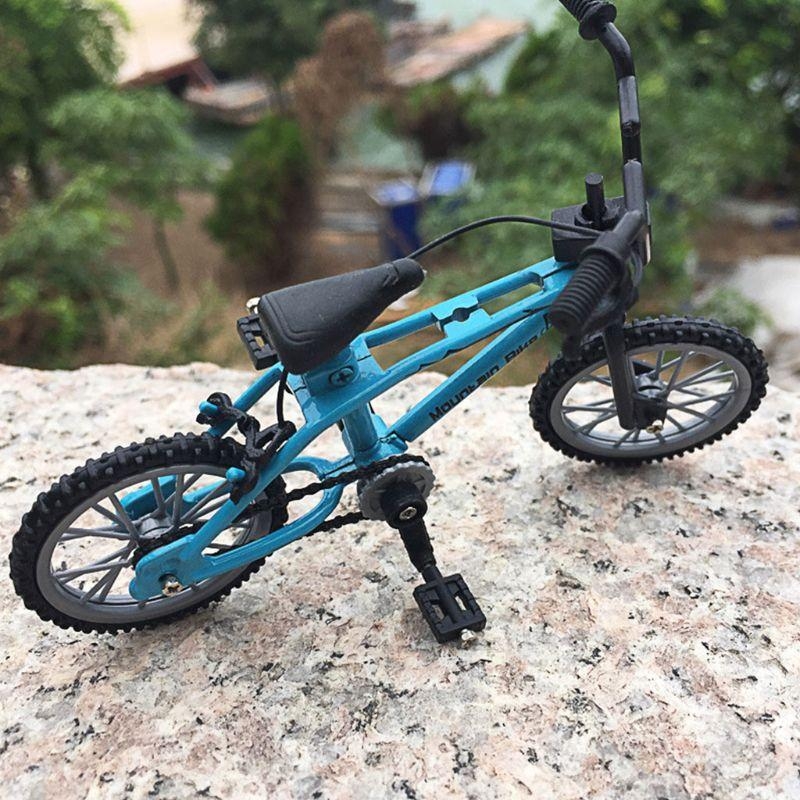Y4QA Mini Finger Alloy Miniatu - Kids Education Free App recension och pris